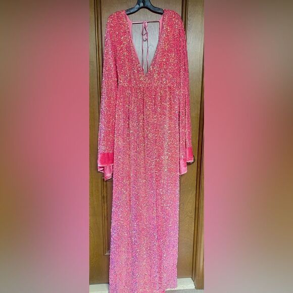 Dresses & Skirts - Elegant Pink Long Sleeve Women's Dress